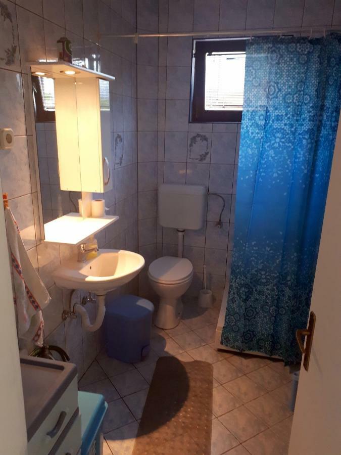 Edelweiss Hostel Štip Екстериор снимка